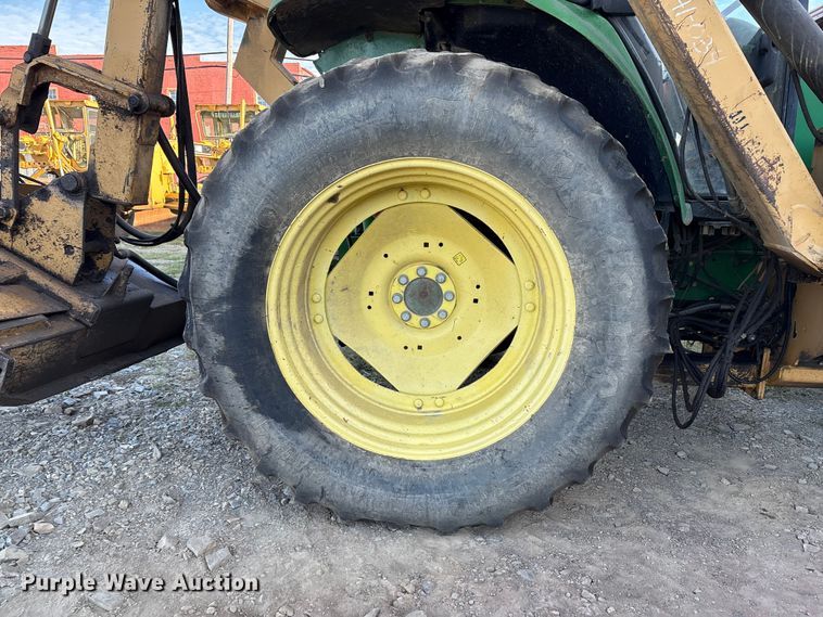 image for item IE9232 John Deere 6615 tractor