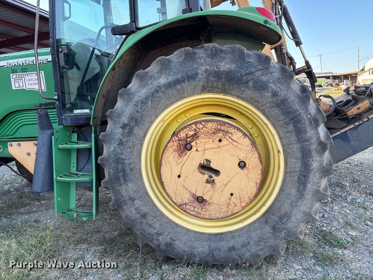 image for item IE9232 John Deere 6615 tractor