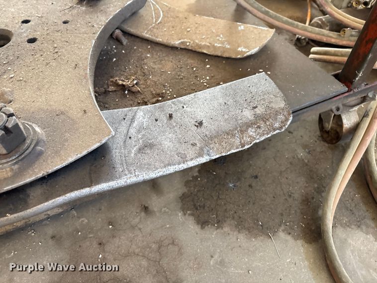 image for item IE9232 John Deere 6615 tractor