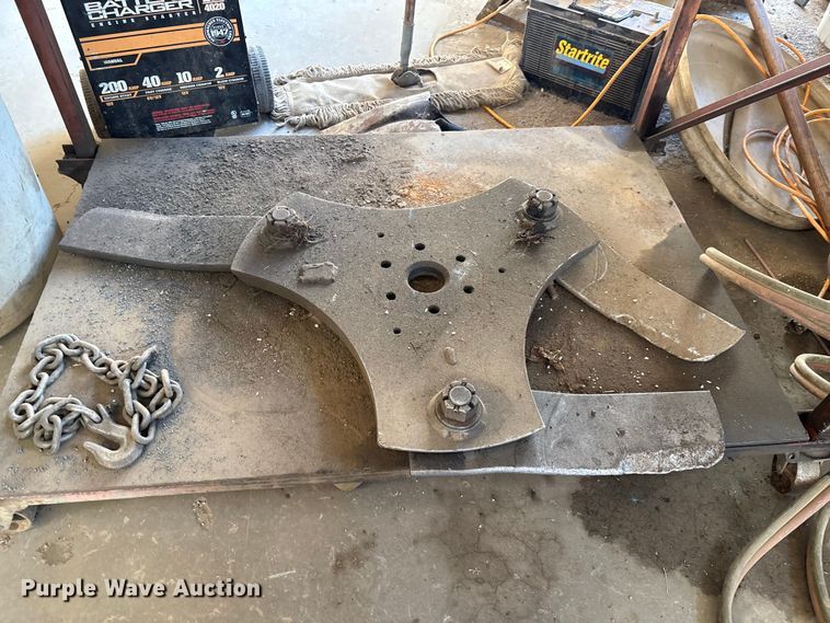 image for item IE9232 John Deere 6615 tractor