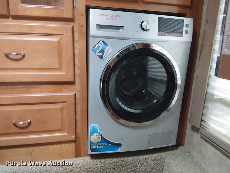 image for item DJ7827 2007 Gulf Stream 8390 Crescendo RV