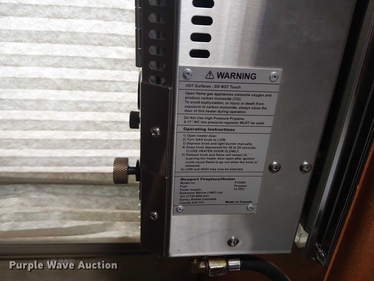 image for item DJ7827 2007 Gulf Stream 8390 Crescendo RV