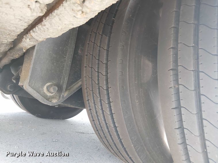 image for item DJ7827 2007 Gulf Stream 8390 Crescendo RV