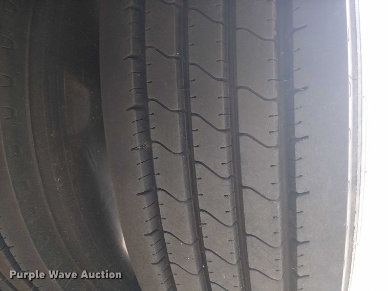 image for item DJ7827 2007 Gulf Stream 8390 Crescendo RV