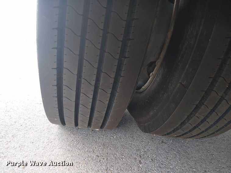 image for item DJ7827 2007 Gulf Stream 8390 Crescendo RV