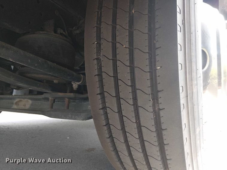 image for item DJ7827 2007 Gulf Stream 8390 Crescendo RV