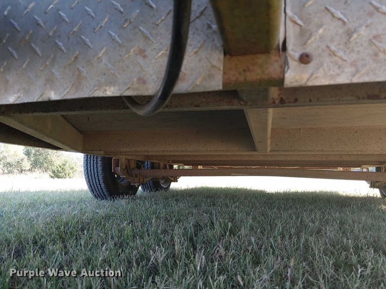 image for item DJ7831 2008 Cargo Craft enclosed cargo trailer