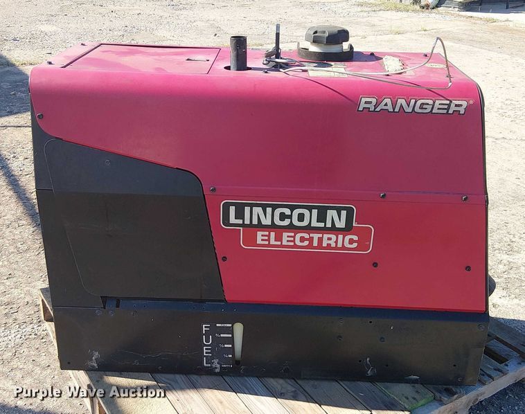 image for item DJ7832 Lincoln Electric 225 Ranger welder/generator