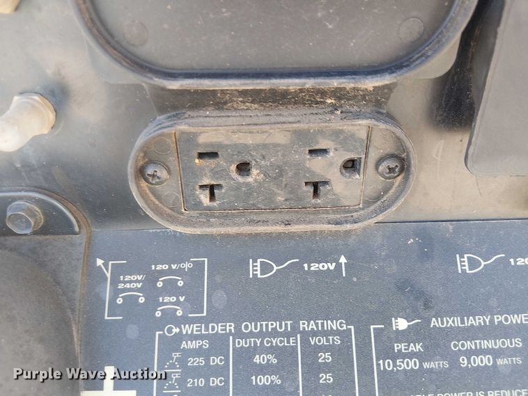 image for item DJ7832 Lincoln Electric 225 Ranger welder/generator