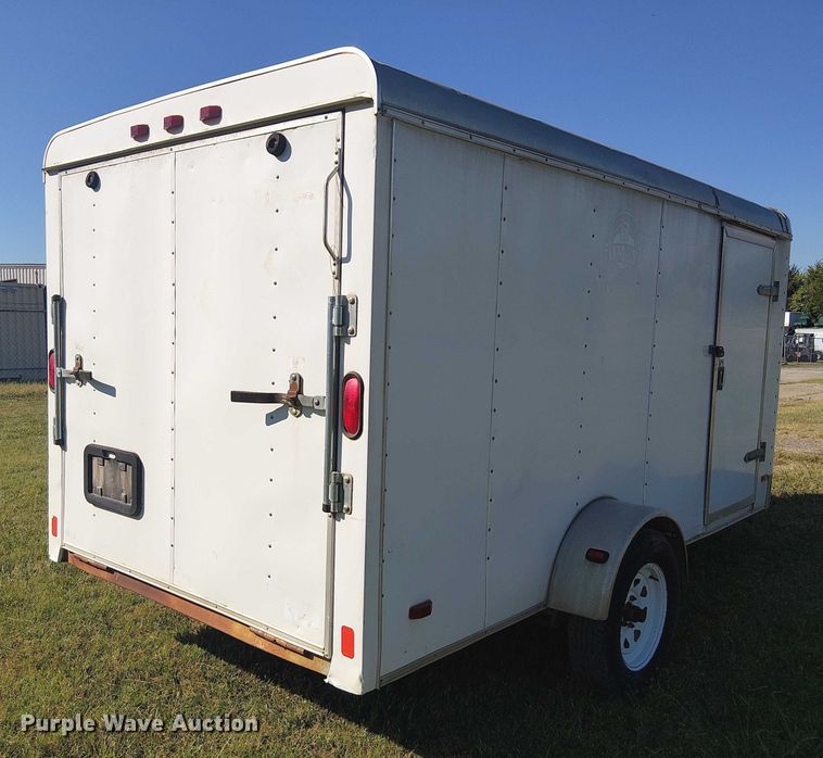 image for item DJ7833 2005 Pace American WS612SHD enclosed cargo trailer