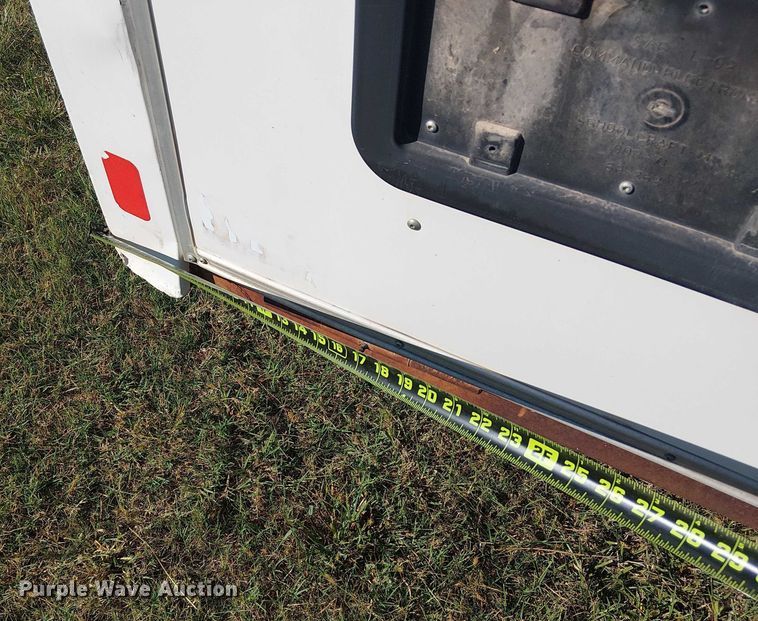 image for item DJ7833 2005 Pace American WS612SHD enclosed cargo trailer