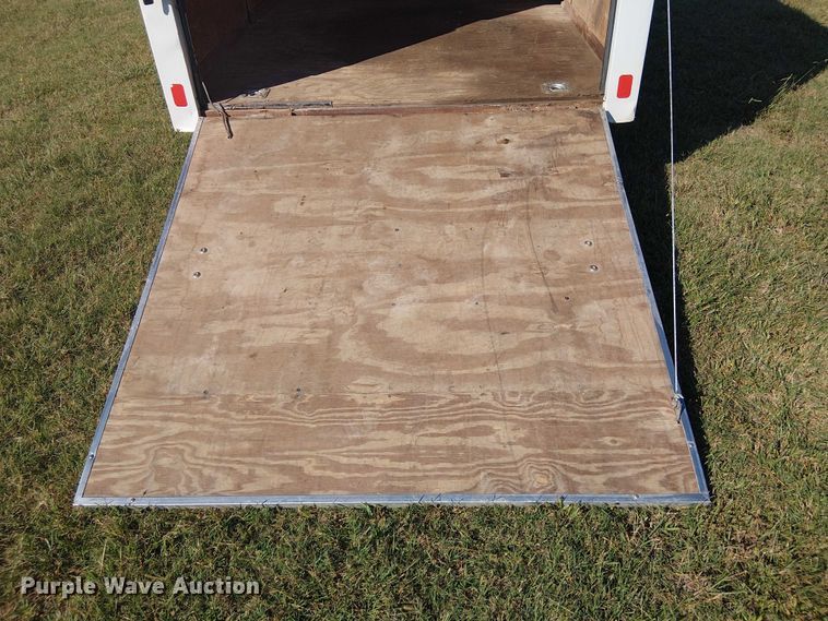 image for item DJ7833 2005 Pace American WS612SHD enclosed cargo trailer