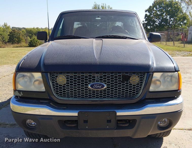 image for item DJ7835 2001 Ford Ranger pickup truck