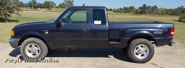 image for item DJ7835 2001 Ford Ranger pickup truck