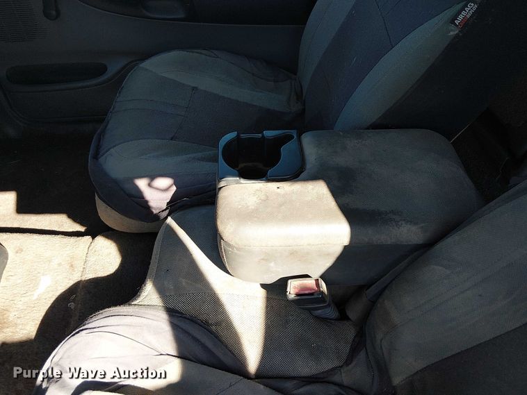 image for item DJ7835 2001 Ford Ranger pickup truck