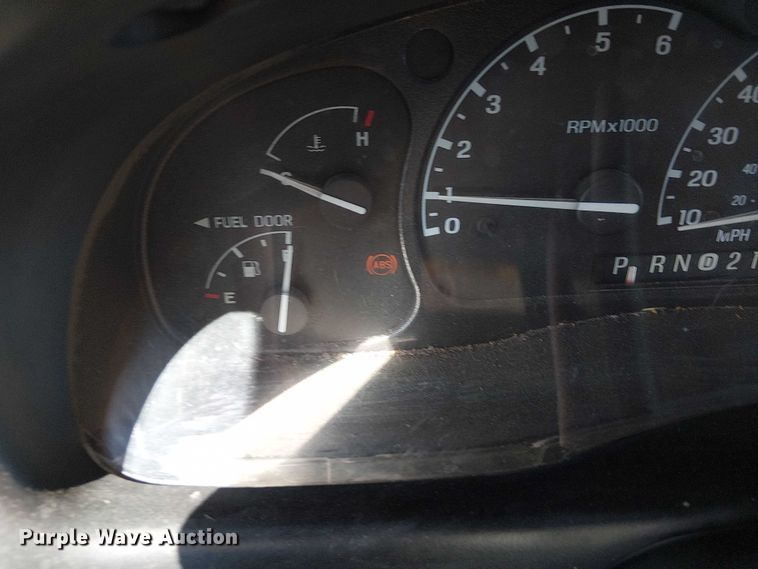 image for item DJ7835 2001 Ford Ranger pickup truck