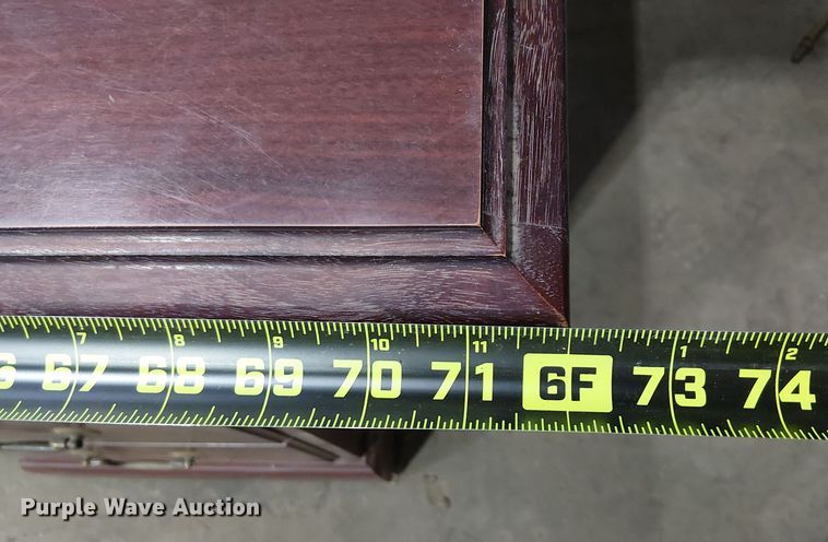 image for item DJ7843 (2) desks