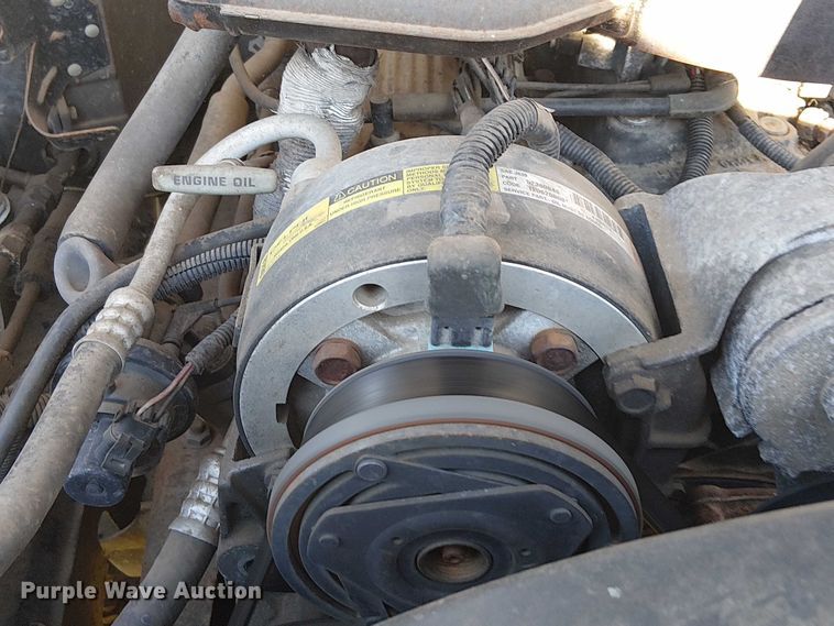 image for item DJ7850 1989 Chevrolet Suburban SUV