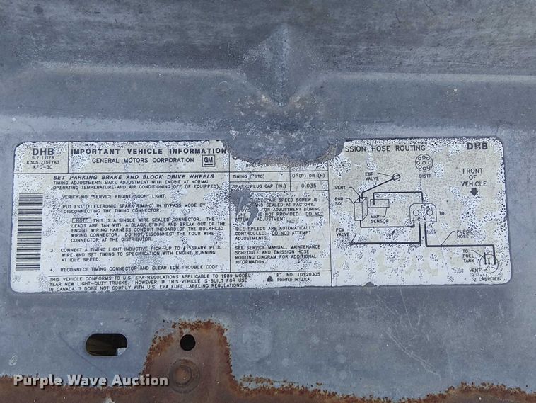 image for item DJ7850 1989 Chevrolet Suburban SUV