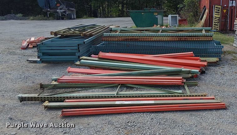 image for item DJ7855 Pallet racking