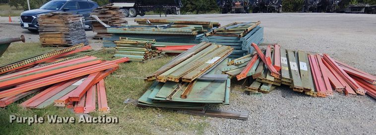 image for item DJ7855 Pallet racking