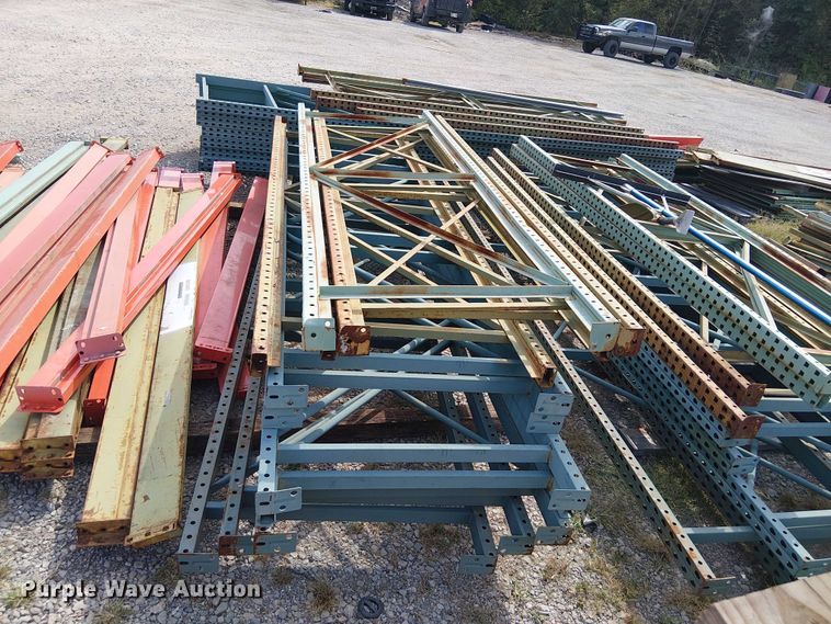 image for item DJ7855 Pallet racking