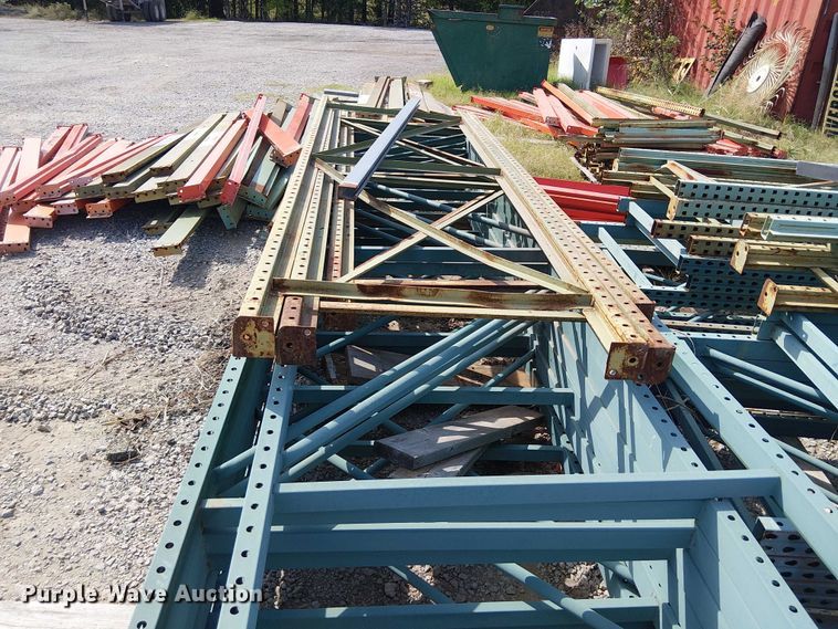 image for item DJ7855 Pallet racking