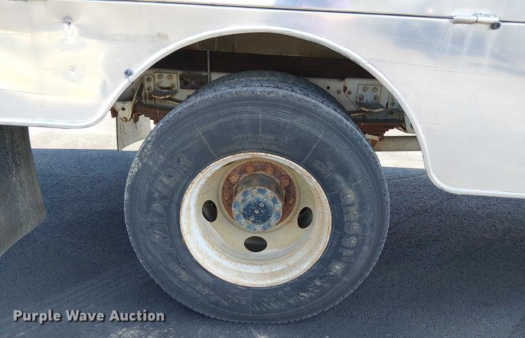 image for item DJ7856 2000 GMC C7500 fuel truck