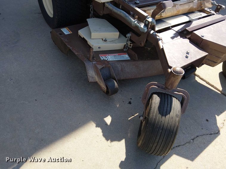 image for item DJ7861 2003 Grasshopper 321D ZTR lawn mower