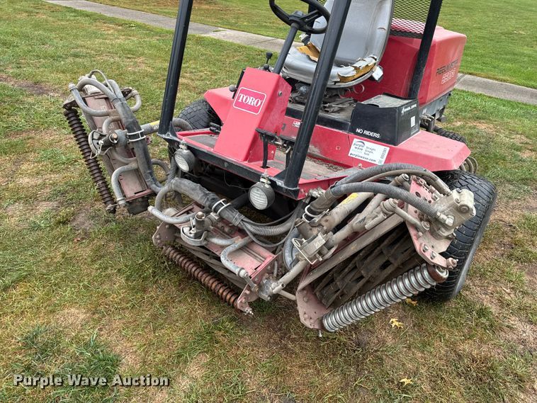 image for item DO2381 Toro 6500D ReelMaster reel mower