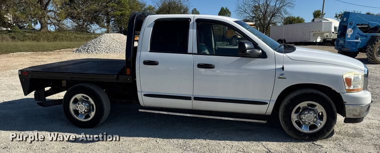image for item DO2405 2006 Dodge Ram 2500HD Quad Cab flatbed pickup truck