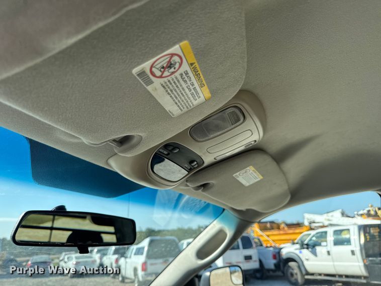 image for item DO2405 2006 Dodge Ram 2500HD Quad Cab flatbed pickup truck