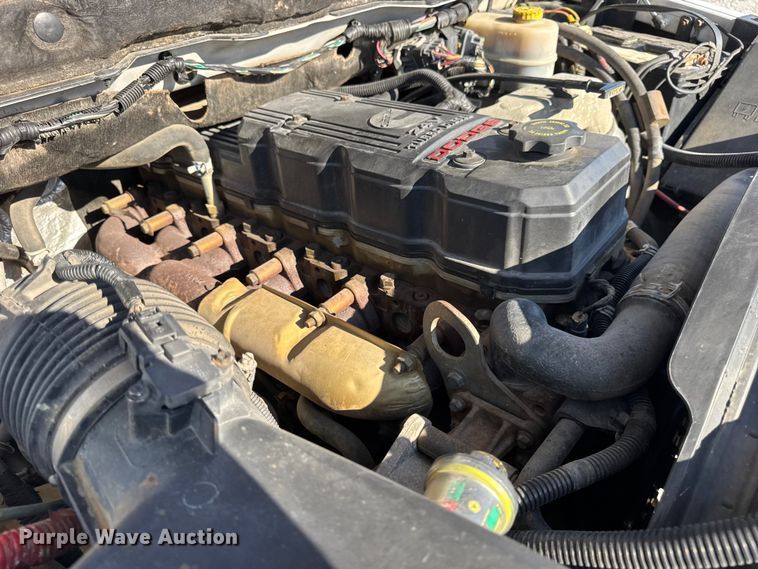 image for item DO2405 2006 Dodge Ram 2500HD Quad Cab flatbed pickup truck