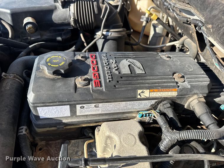 image for item DO2405 2006 Dodge Ram 2500HD Quad Cab flatbed pickup truck