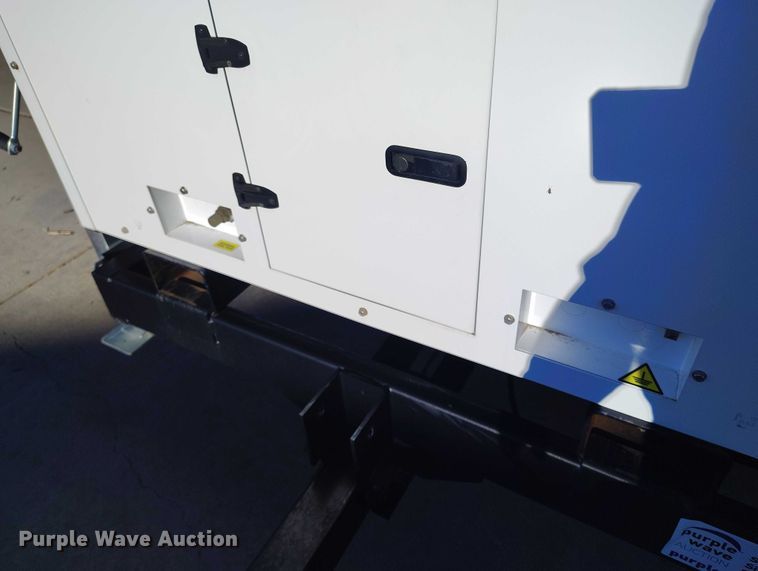 image for item DP5060 2022 Evergreen Mobile Power Juice Box 25LPG generator