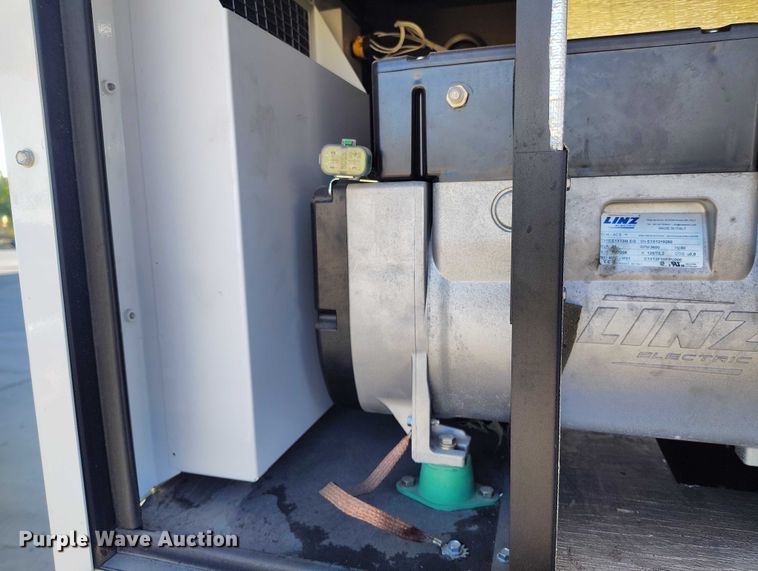 image for item DP5060 2022 Evergreen Mobile Power Juice Box 25LPG generator