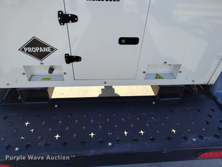 image for item DP5061 2021 Evergreen Mobile Power Juice Box 25LPG generator