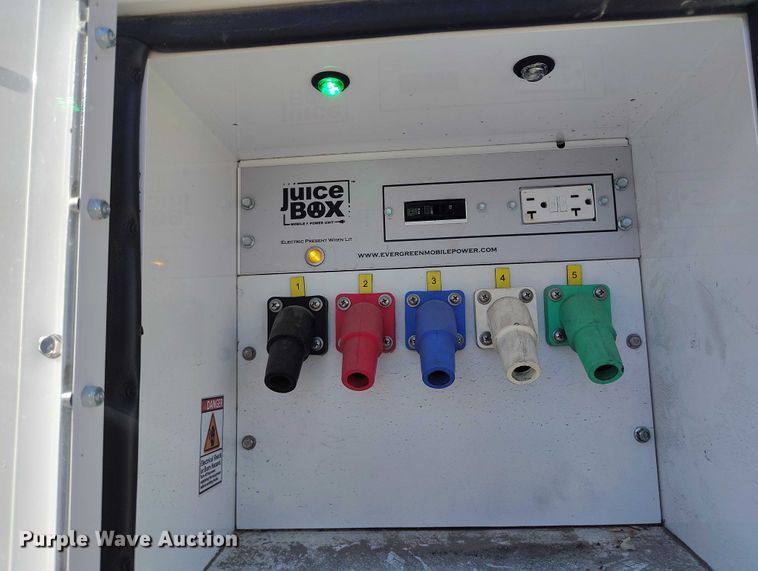 image for item DP5061 2021 Evergreen Mobile Power Juice Box 25LPG generator