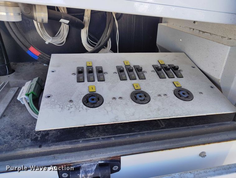 image for item DP5062 2021 Evergreen Mobile Power Juice Box 25LPG generator