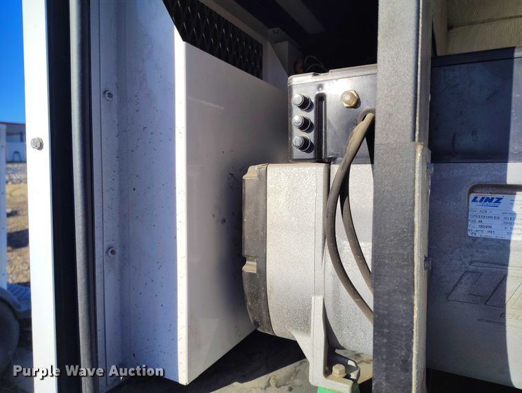 image for item DP5063 2022 Evergreen Mobile Power Juice Box 25LGP generator