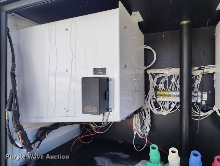 image for item DP5064 2022 Evergreen Mobile Power Juice Box 25LPG generator