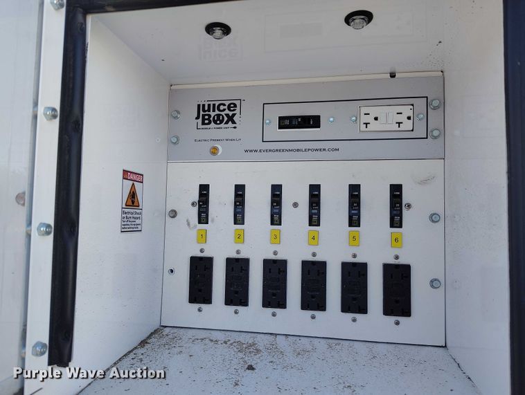 image for item DP5064 2022 Evergreen Mobile Power Juice Box 25LPG generator