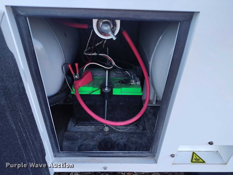 image for item DP5065 2022 Evergreen Mobile Power Juice Box 25LPG generator