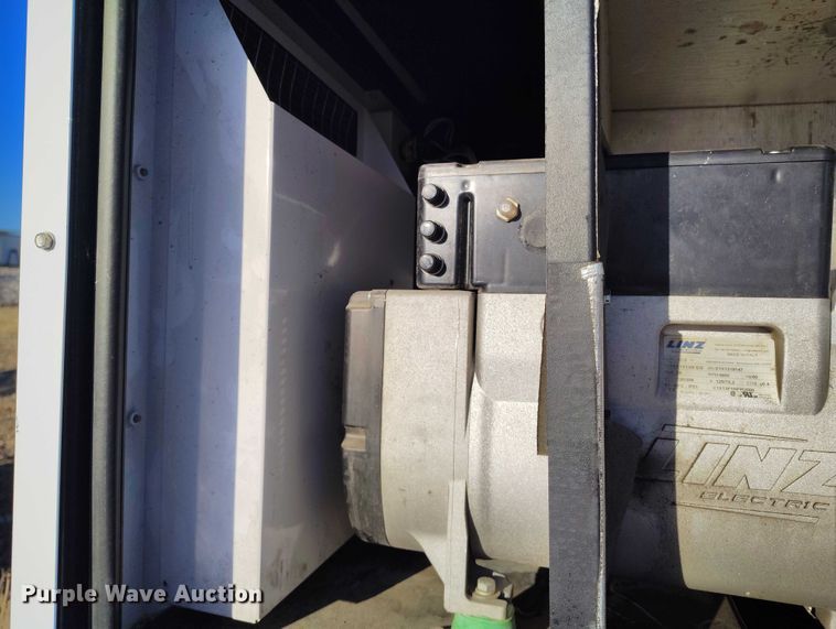 image for item DP5065 2022 Evergreen Mobile Power Juice Box 25LPG generator