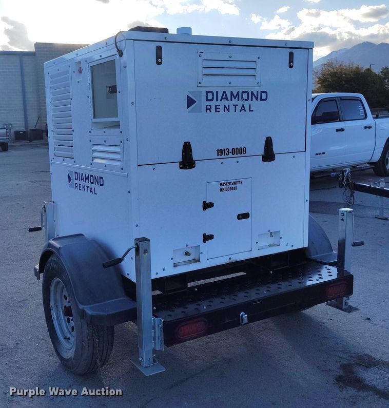 image for item DP5066 2022 Evergreen Mobile Power Juice Box 25LPG generator