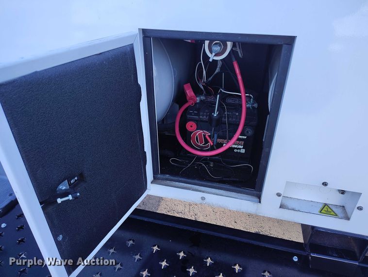 image for item DP5066 2022 Evergreen Mobile Power Juice Box 25LPG generator