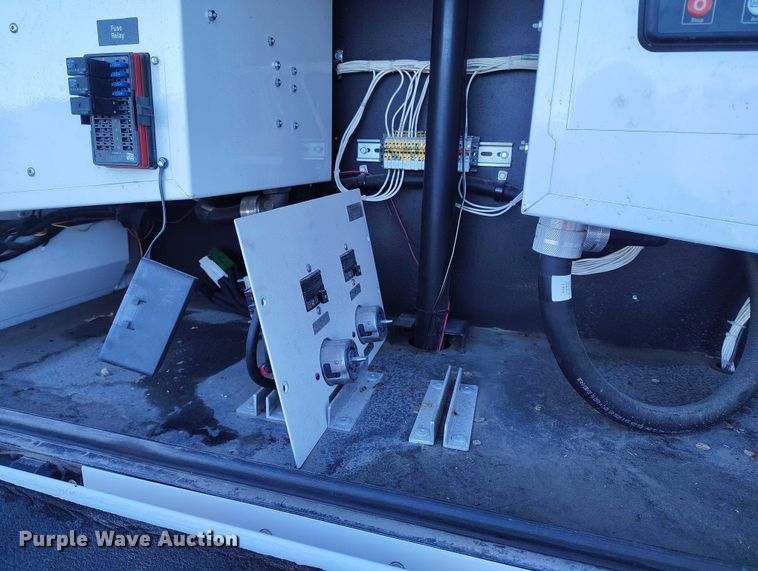 image for item DP5066 2022 Evergreen Mobile Power Juice Box 25LPG generator