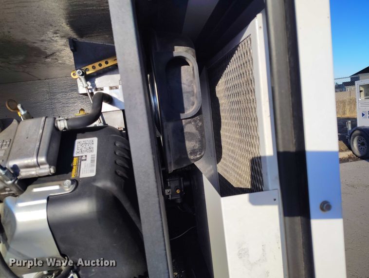 image for item DP5066 2022 Evergreen Mobile Power Juice Box 25LPG generator