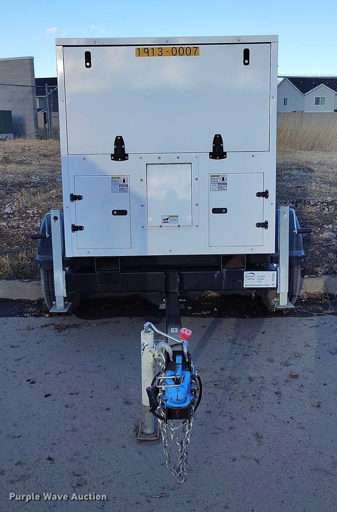 image for item DP5067 2022 Evergreen Mobile Power Juice Box 25LPG generator