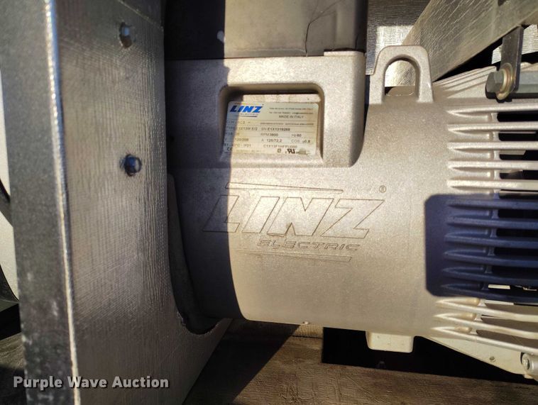 image for item DP5067 2022 Evergreen Mobile Power Juice Box 25LPG generator